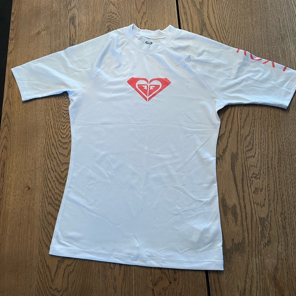 Roxy rashguard size M - Picture 2 of 2